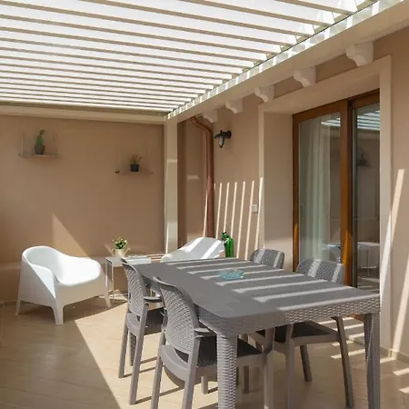 Waterfront Apartment Olbia