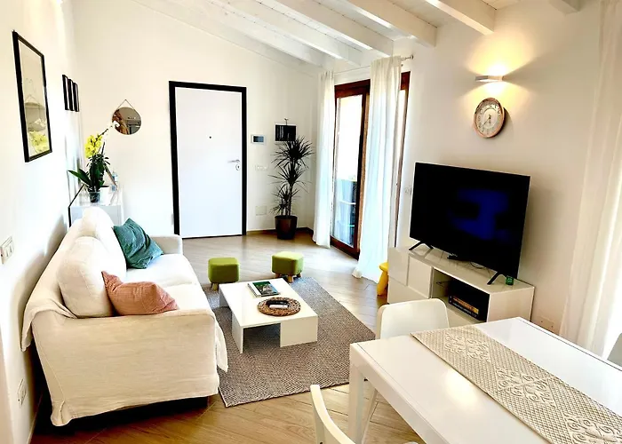 Waterfront * オルビア